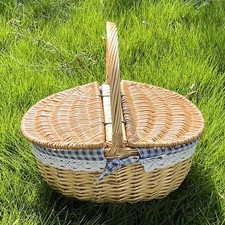Panier de pique-nique avec