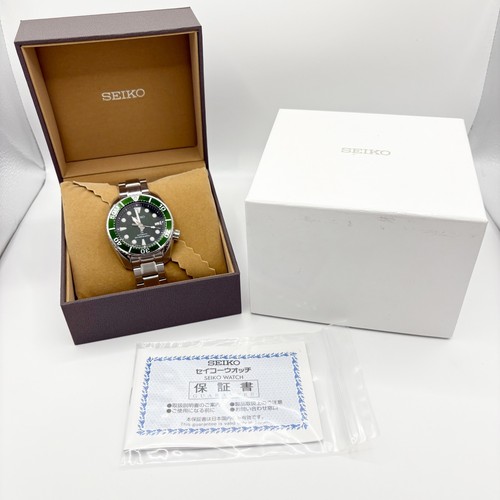 Presque comme neuve montre - neuve],