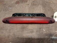 Feu arriere stop central