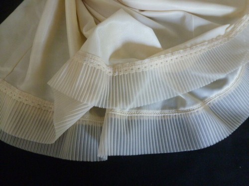 Joli jupon vintage jolie - vintage,