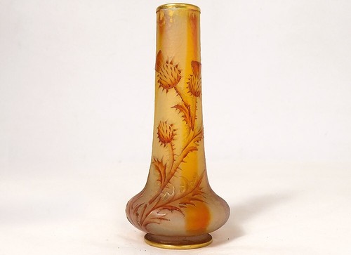 Petit vase soliflore pâte