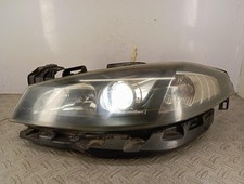 Optique avant principal gauche