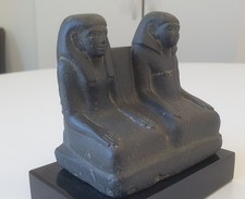 Couple assis en tailleur- Moulage Musée du Louvre Egypte Ancienne