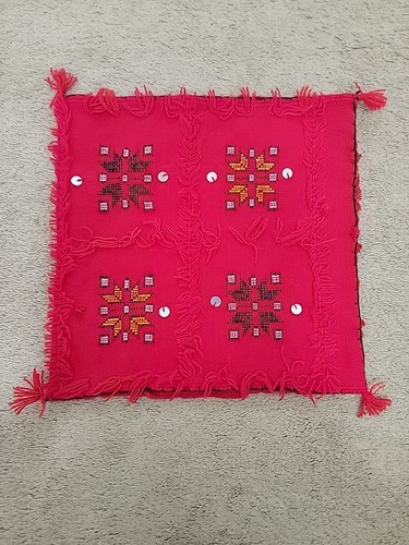 Moroccan decor handira - moroccan, red