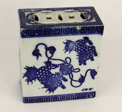 Antique chinese porcelain - antique,