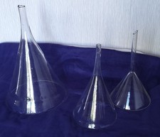 LOT DE 3 ANCIENS ENTONNOIRS EN
