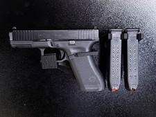 Support magnétique latéral Glock et chargeurs pour coffre fort