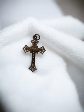 Ancien pendentif croix