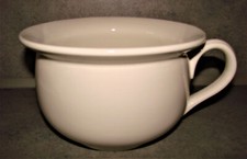 Ancien vase de nuit en