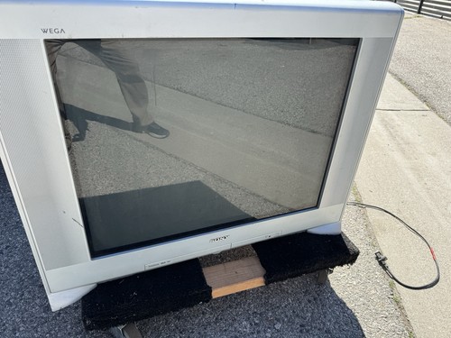 Sony trinitron wega color - sony,