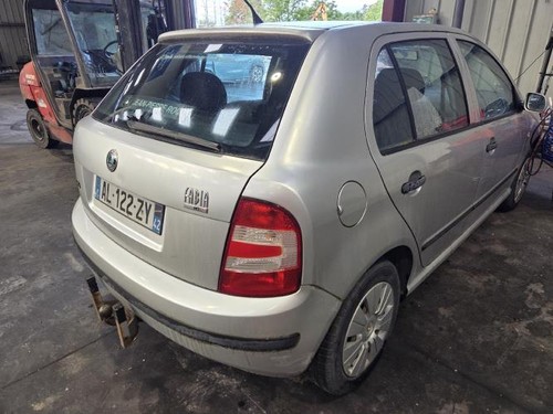 Ceinture arriere gauche skoda - arriere,