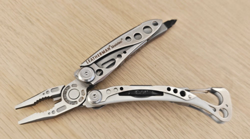 Leatherman skeletool - leatherman,