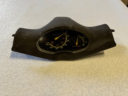 Compteur peugeot 100 - compteur,