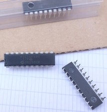 Microchip PIC16F690-I/P microcontroller. DIP 20