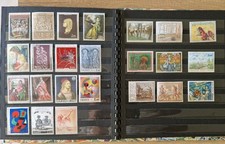 lot 24 Timbres différents  France neuf    serie artistique musée imaginaire