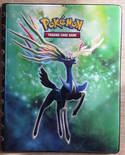 Cahier range cartes pokémon - range,