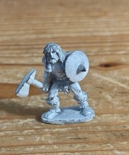 Grenadier Citadel Warhammer Dungeons and Dragons Barbarian Warrior 1423 1990