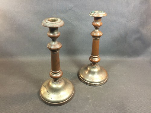 Lot anciens bougeoirs - 2,