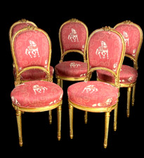 SERIE DE 5 CHAISES TAPISSÉS DU XIXe  DE STYLE LOUIS XVI EN BOIS DORÉ ET SCULPTÉ