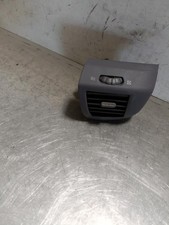 Aerateur tableau de bord avant