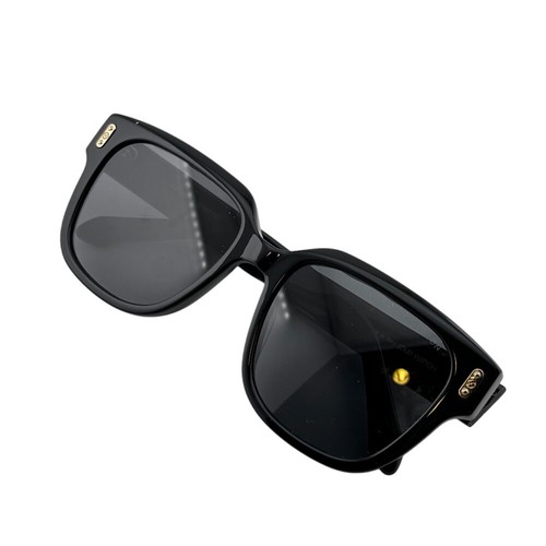 Louis vuitton confidence - louis,