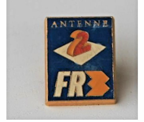 Ancien pin collector - ancien, pin's