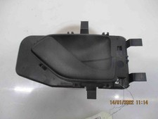Poignee interieur porte avant