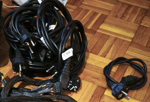 Lot cables alimentation - de,
