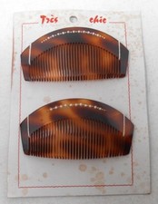 Lot 2 peignes anciens Barrette à cheveux vintage sur Plaquette 1960-70's France