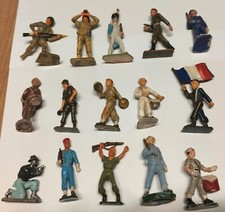 lot starlux  et autre 15 figurines armée soldat porte drapeau fanfare