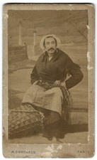 photo cdv Curiosité 1880 Un homme déguisé en femme - Boulogne mer  - Transgenre
