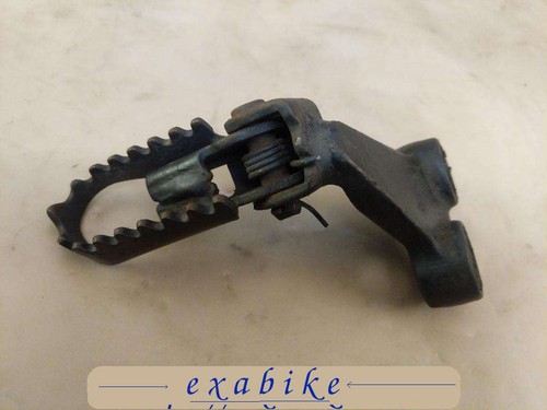 Repose pied avant gauche pour - avant,