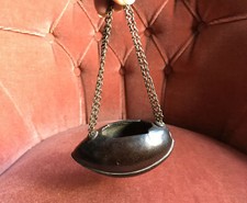 TABATIÈRE XIX ème en NOIX DE COROZO Entière avec Chaînette de Transport