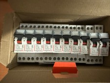 Lot de 10 disjoncteurs Legrand