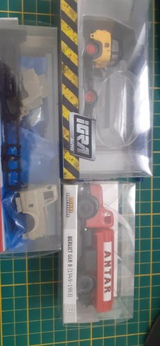 Beaux camions dont 1 - camions,