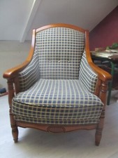 FAUTEUIL et Repose pieds STYLE