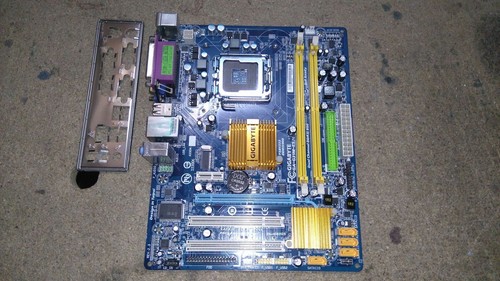 Carte mere gigabyte - carte,