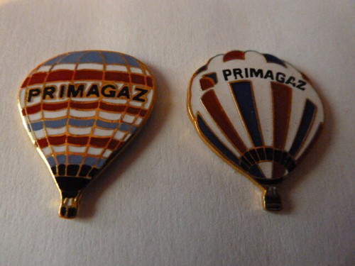 Pin mongolfiere - pin's,