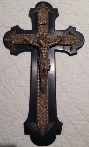 Ancien grand crucifix mural - grand,