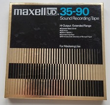 Bande pour magneto de la marque MAXELL 35-90 tbe
