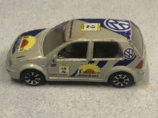 burago 1/43 Wolsvagen Golf