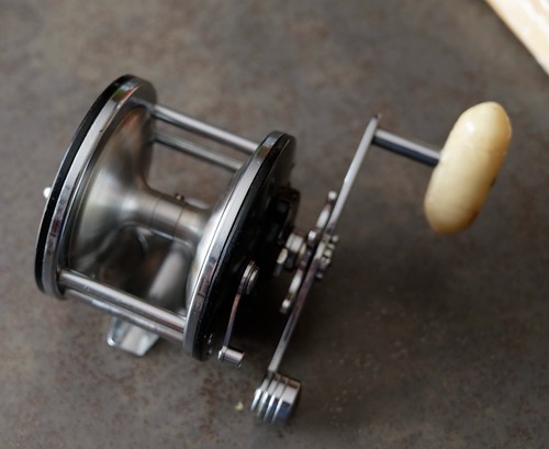 Moulinet vintage penn long - moulinet,