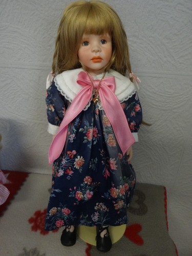 Jolie poupee samantha - jolie,
