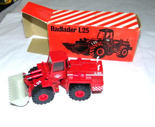 Radlader l25 red - l25, 1:50