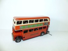 BUS LONDONIEN EN METAL TRI ANG