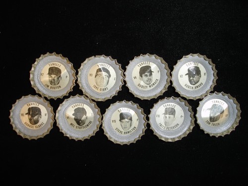 Lot 1967 fresca soda caps - of,