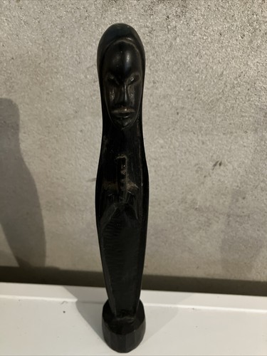 Vierge noire ébène