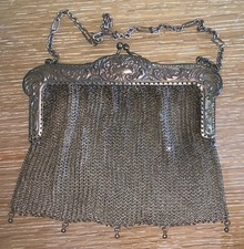 PORTE-MONNAIE EN MAILLE- METAL