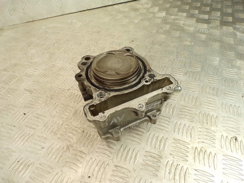Suzuki 650 cylindre piston - 650,