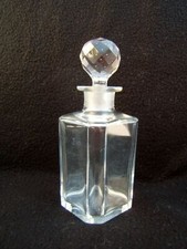 ancien flacon à parfum bouteille Baccarat estampillé Napoléon III